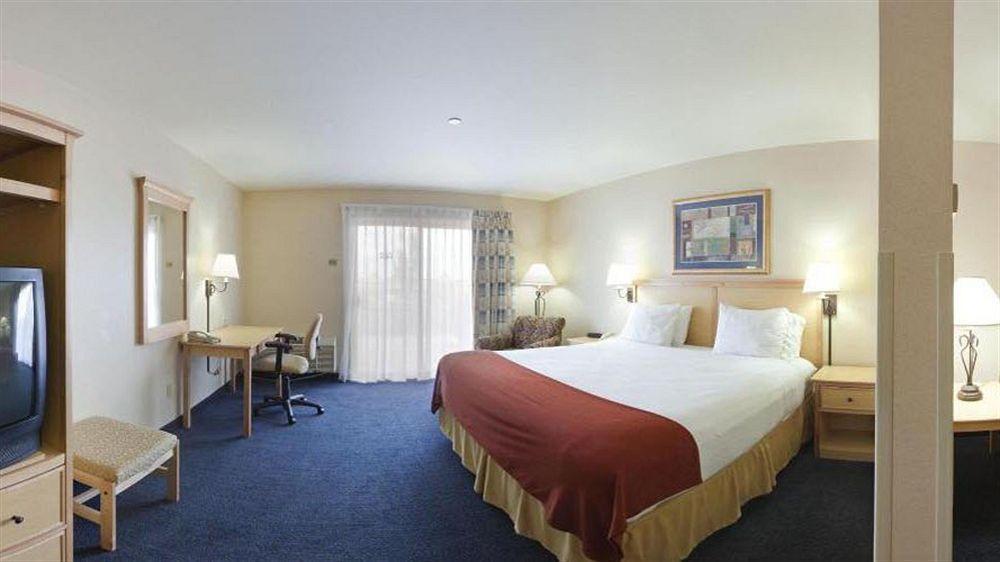 Holiday Inn Express Hotel&Suites Richland Exterior foto