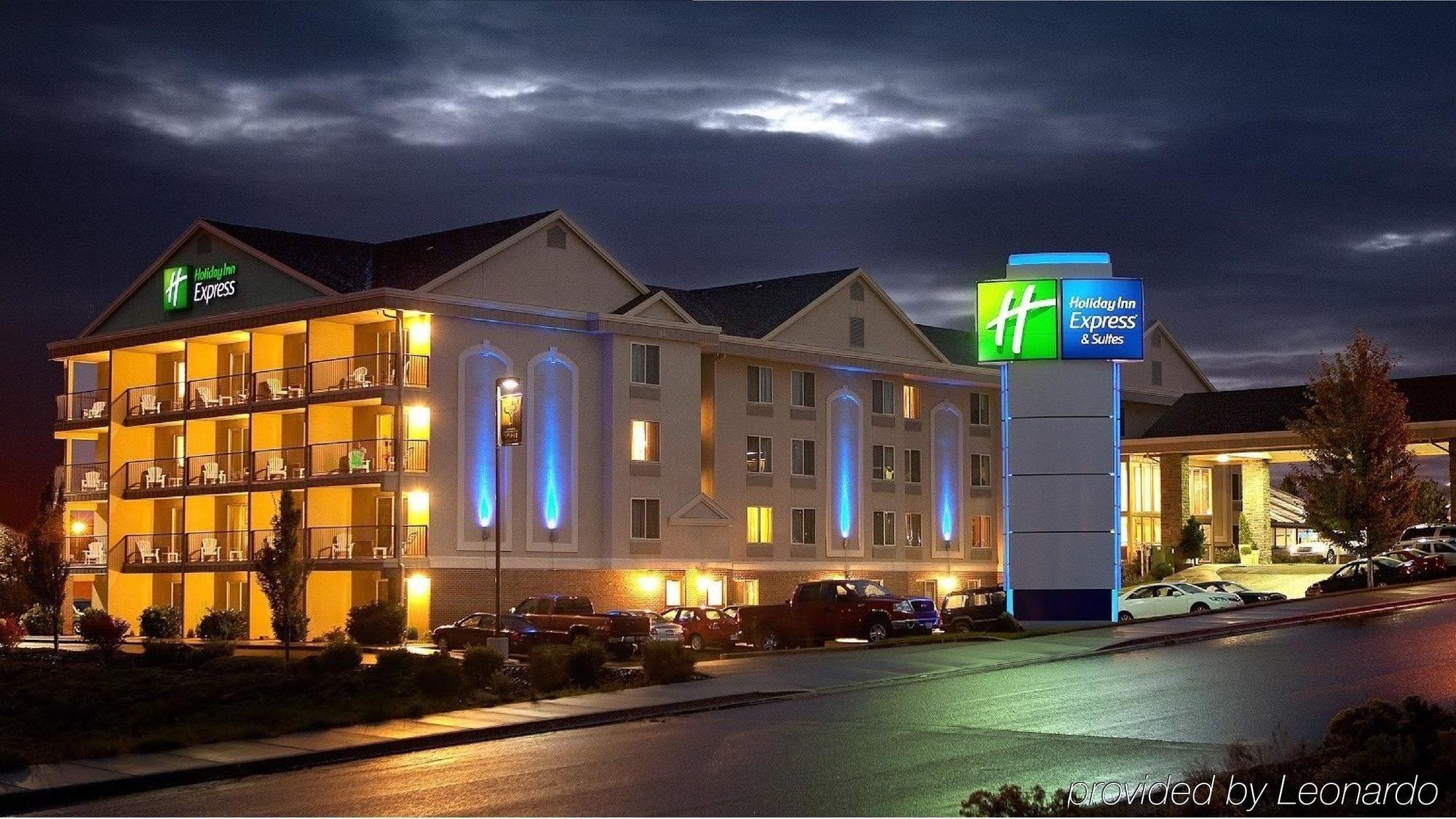 Holiday Inn Express Hotel&Suites Richland Exterior foto